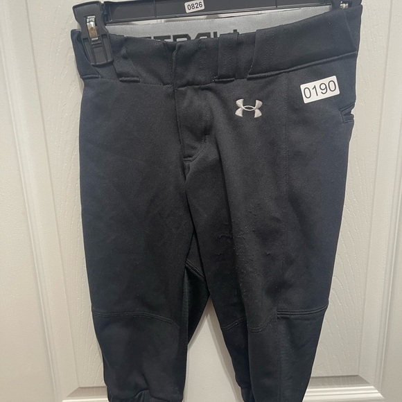 Football shorts under Armour youth small black - Picture 3 of 10